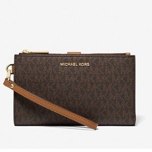 Michael Kors Adele Logo Smartphone Wallet